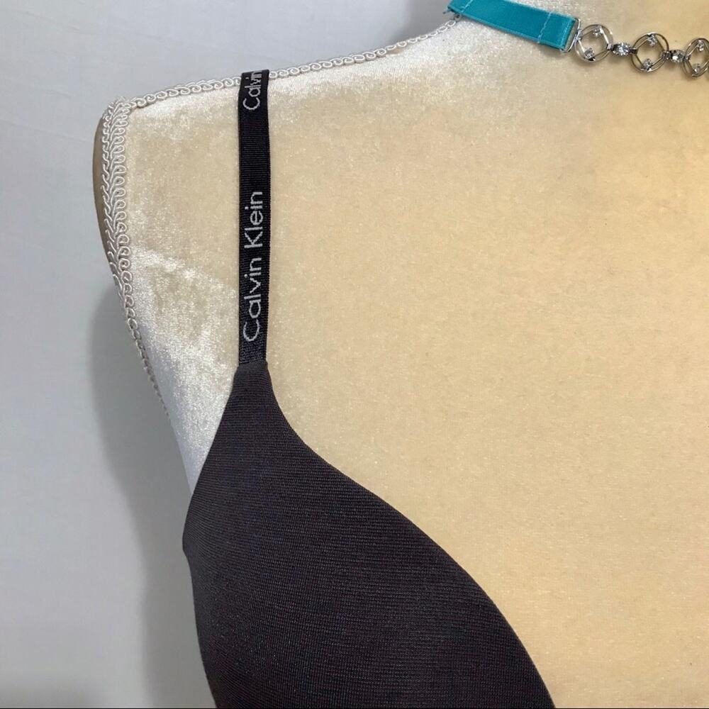 Calvin Klein NWOT Dark Grey Demi Bra Women 36C *Pls See Description* - Picture 3 of 11